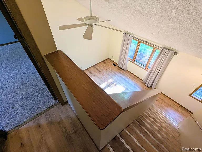 2316 Crescent Lake Rd — Photo 4