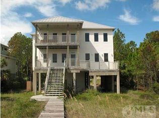 120 E Chickasaw Ln, Port Saint Joe, FL 32456