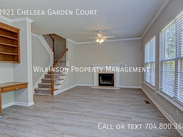 10921 Chelsea Garden Ct — Photo 13