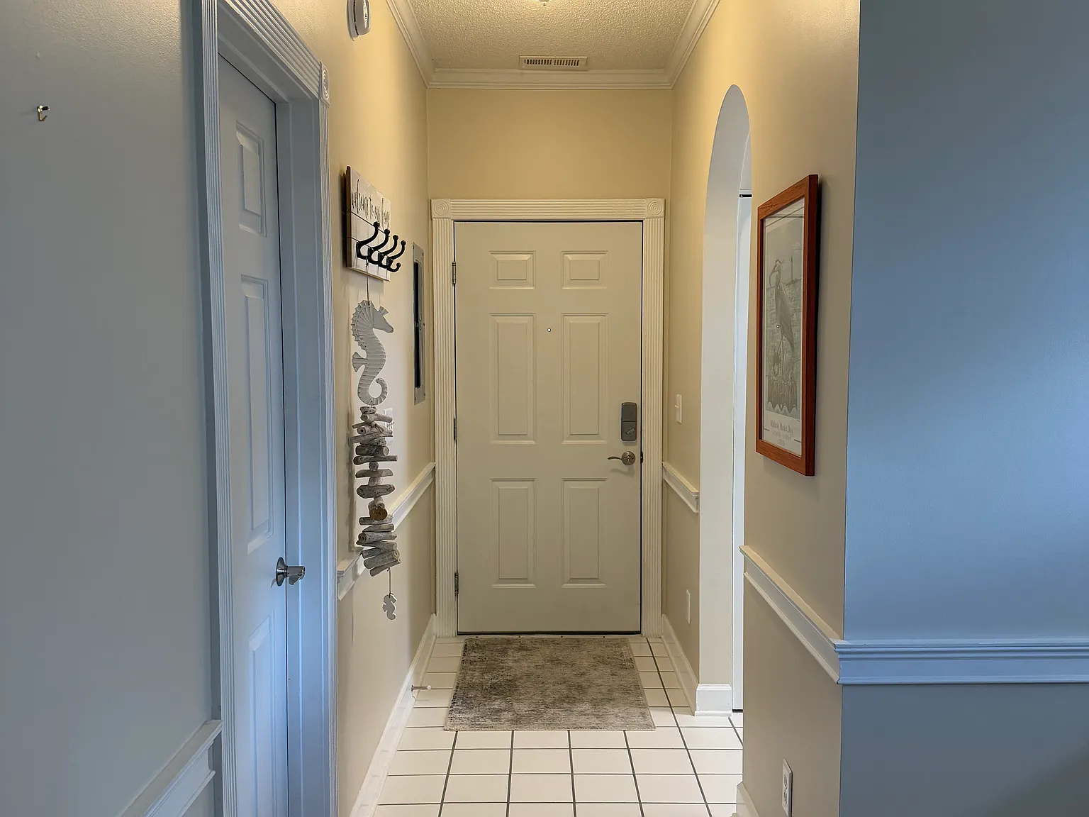 2 bed, 992 sqft, $1,775 — Photo 4
