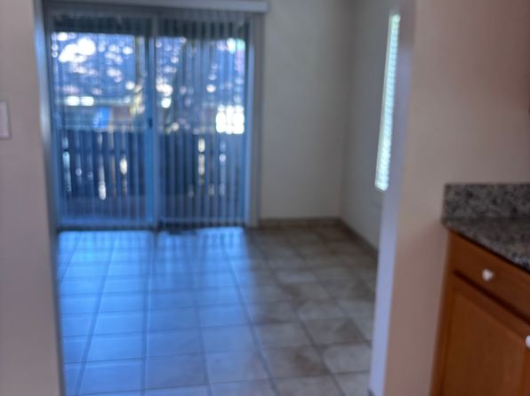 1130 Alpine Dr NW