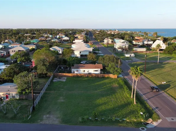 3626 Laguna Shores Rd, Corpus Christi, TX 78418