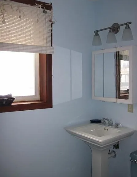 35 Treasure Rd — Photo 13