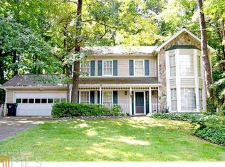 1782 Rambling Woods Dr, Lawrenceville, GA 30043