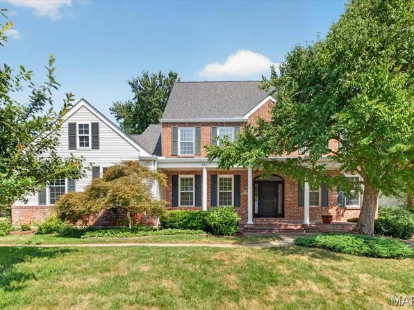 403 Kacey Ln, Ballwin, MO 63021
