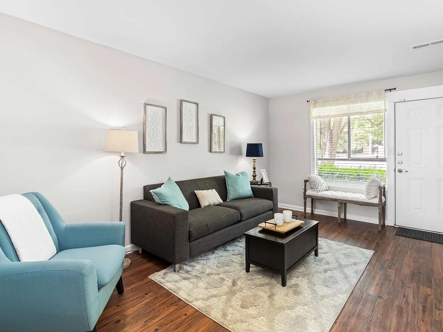 Brook Hill Townhouse — Photo 4