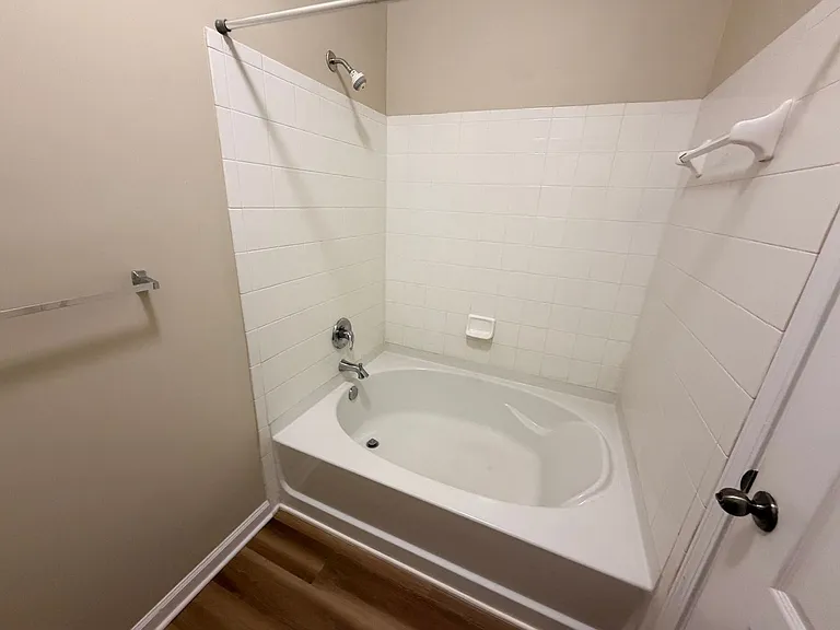 3750 Silver Bluff Blvd #406 — Photo 8