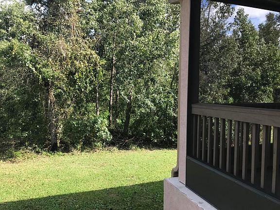5th image of 644 Chestwood Chase Dr