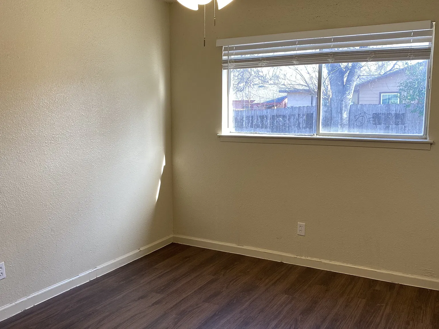 New Riviera Apartments — Photo 4