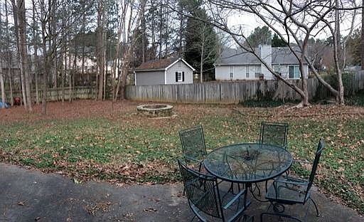 3rd image of 1405 Luther Way