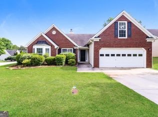 6031 Hillvale Trl, Lithonia, GA 30058