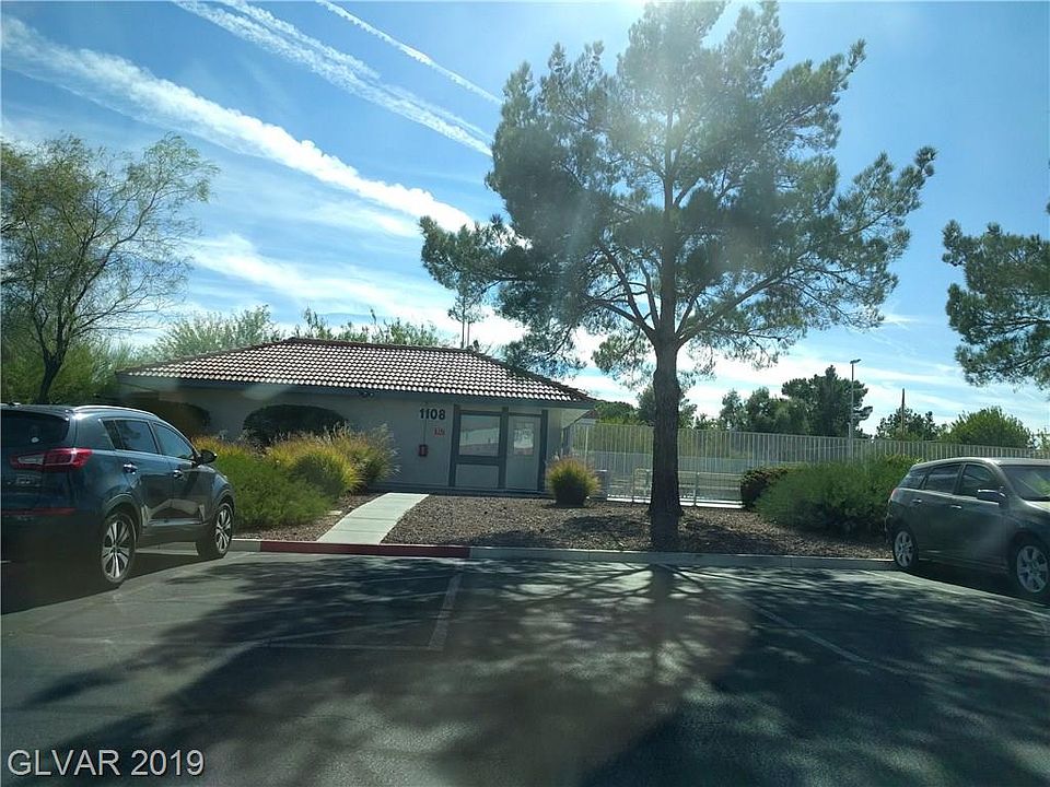 2nd image of 1105 Willow Tree Dr Unit A