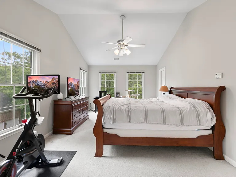 46450 Saffron Ct — Photo 19
