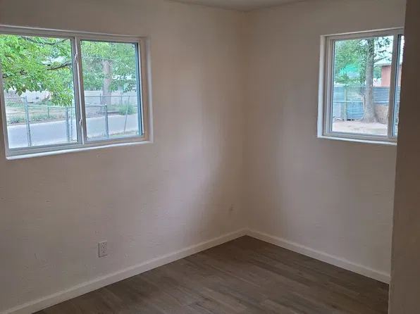 2121 Perry Rd SW Unit 3, Albuquerque, NM 87105