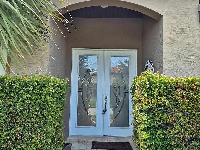 2988 Marbella Dr — Photo 2