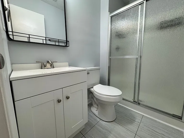 4315 Baylor St — Photo 7