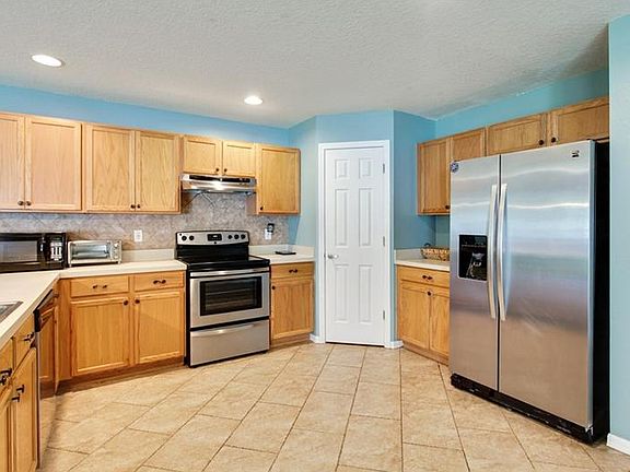 5th image of 8505 Tidal Bay Ln