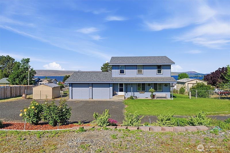 4th image of 335 Ross Way