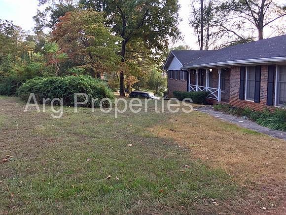 1st image of 3877 Woodyhill Dr