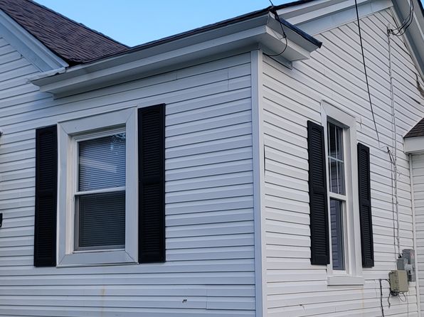 817 Centre Ave