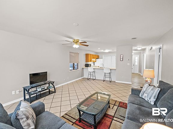 3rd image of 328 Clubhouse Dr #1-D