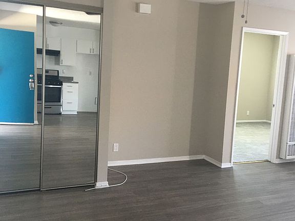 3rd image of 1443 W 179th St APT 206