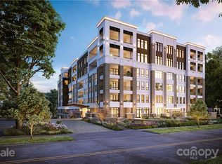 130 Cherokee Rd #301, Charlotte, NC 28207