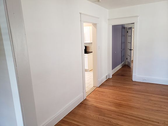 4th image of 328 N Park Ave