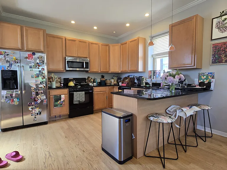 3147 W Augusta Blvd #3 — Photo 1
