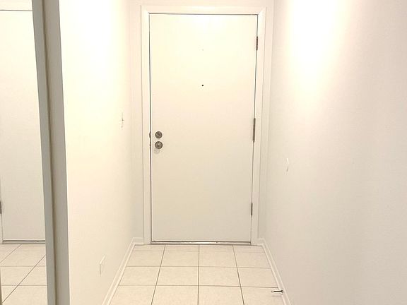 4th image of 1112 Castilian Ct APT 107