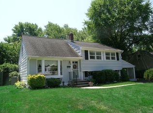 23 Delaware Ave, Red Bank, NJ 07701