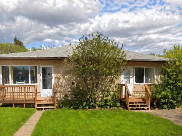 5012 54th Ave, High Prairie, AB T0G 1E0