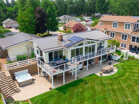 2nd image of 26029 Lake Dr