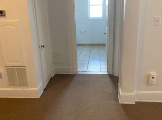 3 Center Pl APT 1, Dundalk, MD 21222
