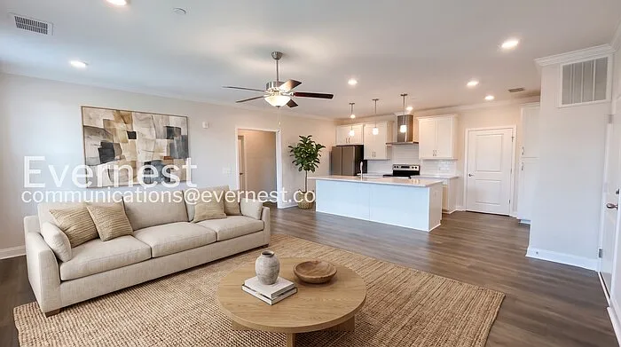 2 bed, 2.0 bath, 1156 sqft, $1,795 — Photo 2