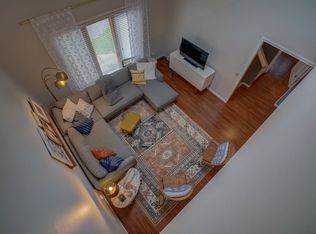 13 Nantucket Ct, Madison, WI 53719