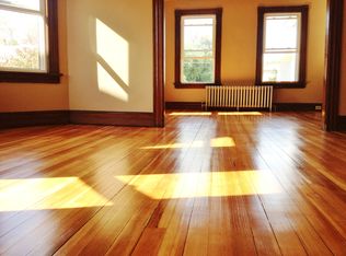 630 High St, Middletown, CT 06457