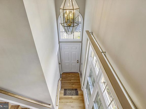 2nd image of 9 Luxberry Ct #4