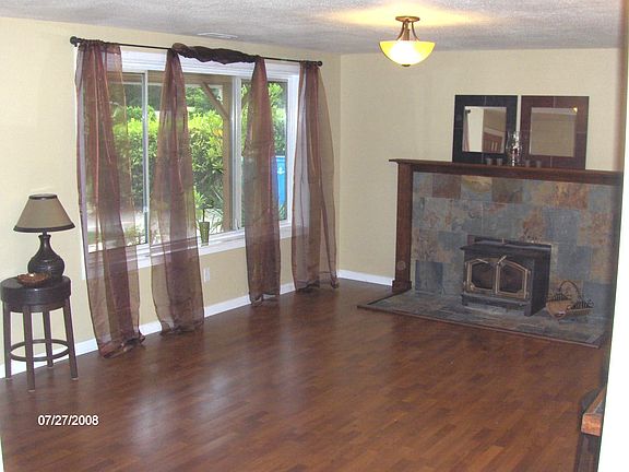 Livingroom Front Window View