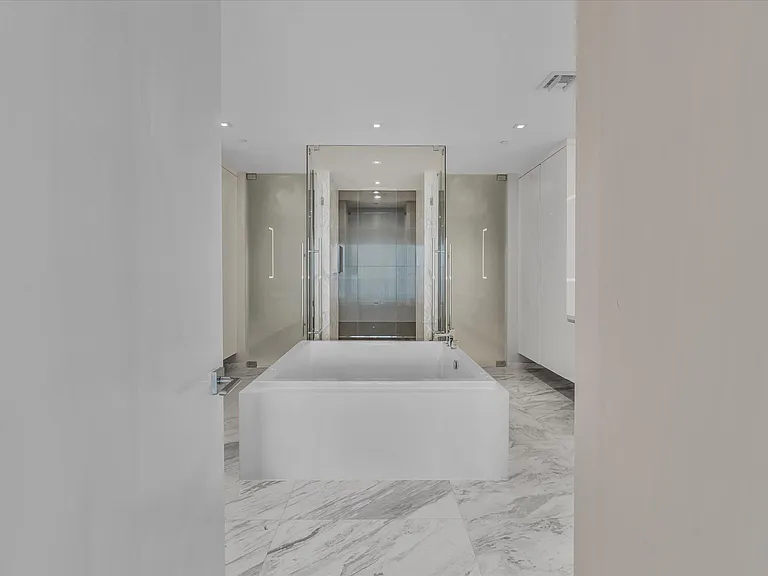 701 N Fort Lauderdale Beach Blvd #802 — Photo 41