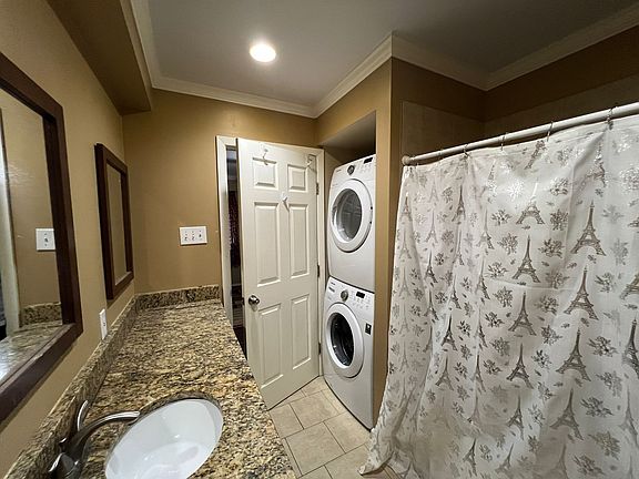4th image of 2816 Lineville Dr #1