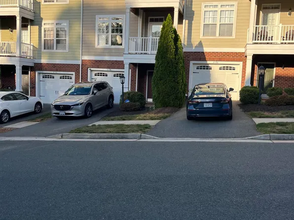 2138 Sundown Pl, Charlottesville, VA 22911