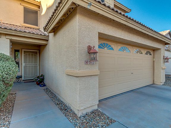 4th image of 1572 E Viola Dr