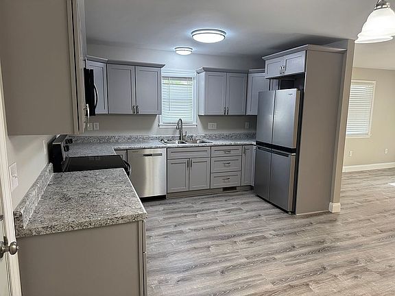 5th image of 3541 Skyview Dr