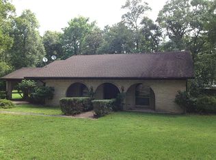 288 Maple Ln, New Caney, TX 77357