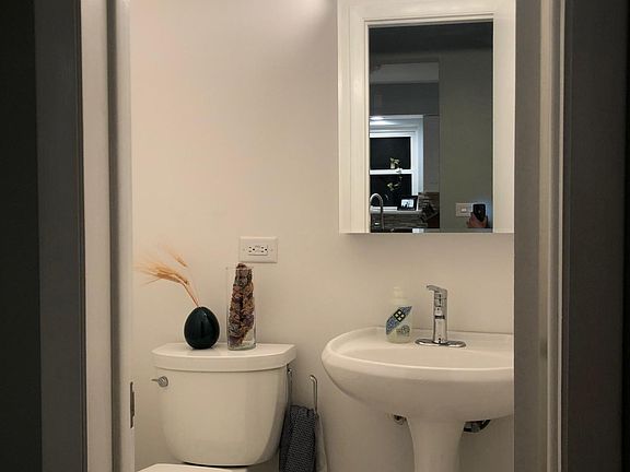 5th image of 3851 N Lowell Ave #2
