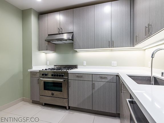 2nd image of 1000 Masonic Ave #2