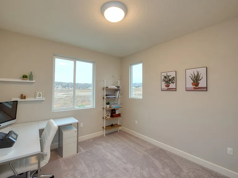 Cabernet Ct — Photo 20