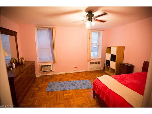 Sold by Keller Williams Realty Empire | media 15