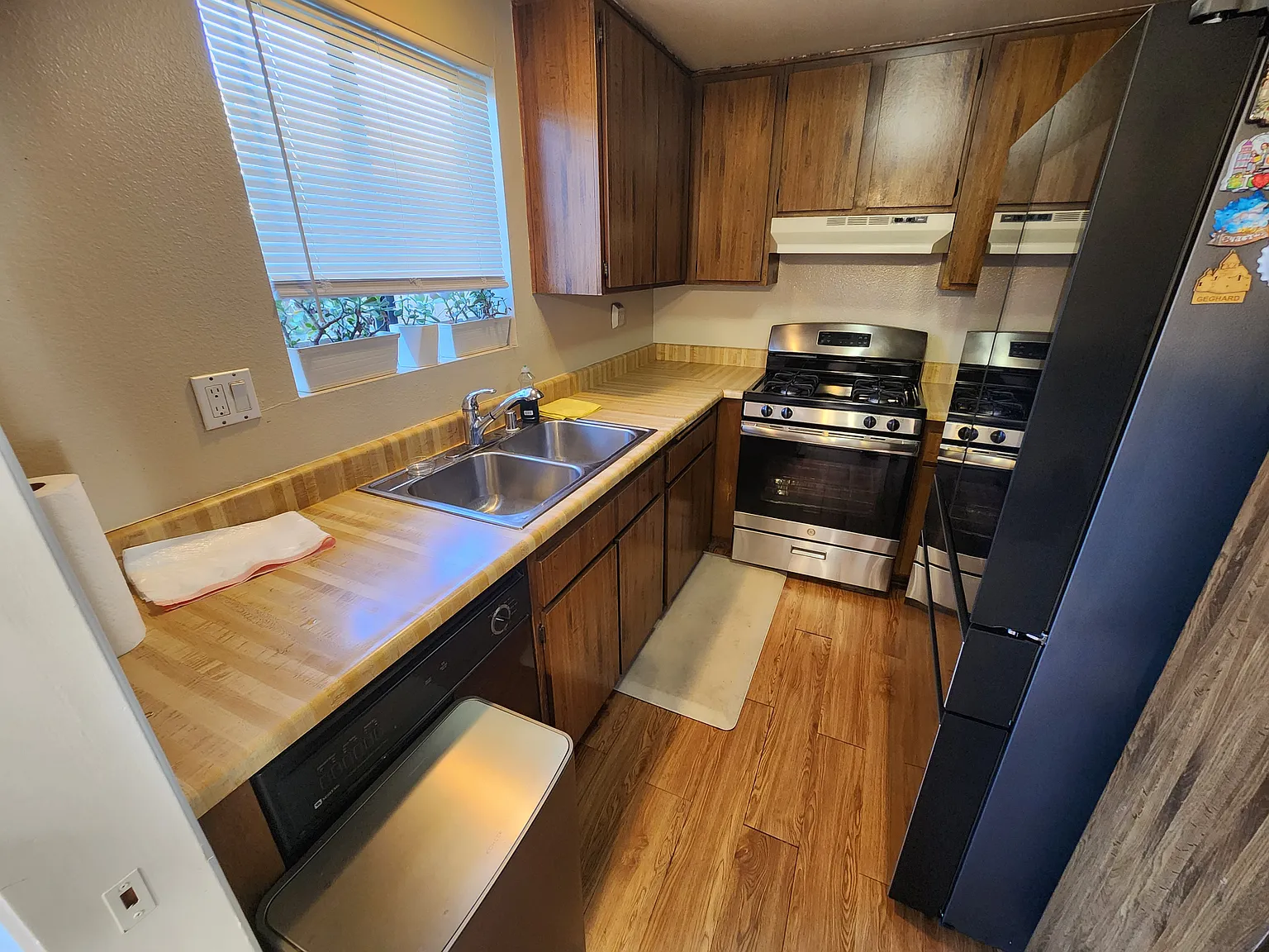 2 bed, 2.5 bath, 1109 sqft, $3,200 — Photo 4